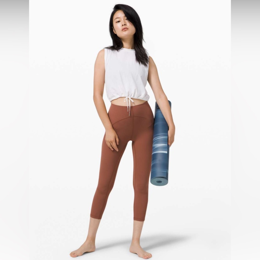 Lululemon Unlimit High-Rise Crop 23" *Keyhole
Ancient Copper Size 2